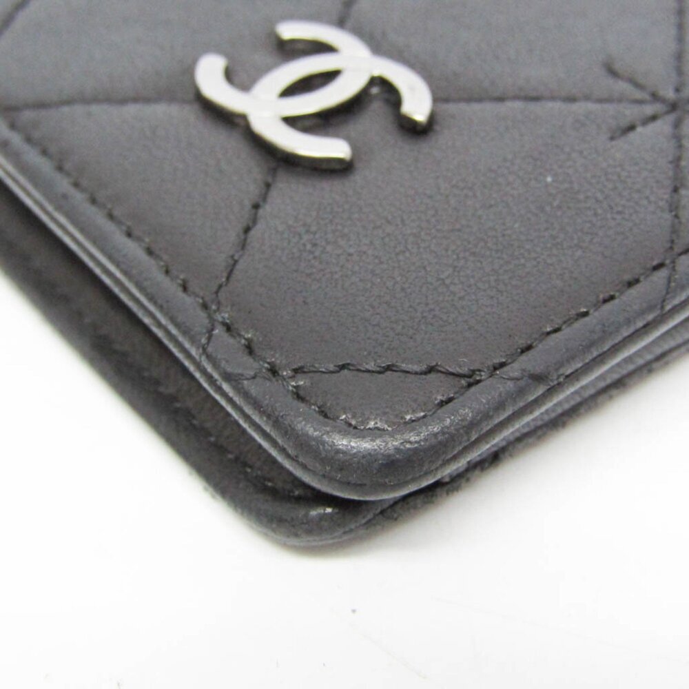CHANEL Authentic Black Lambskin Leather Logo Wallet - Picture 10 of 16